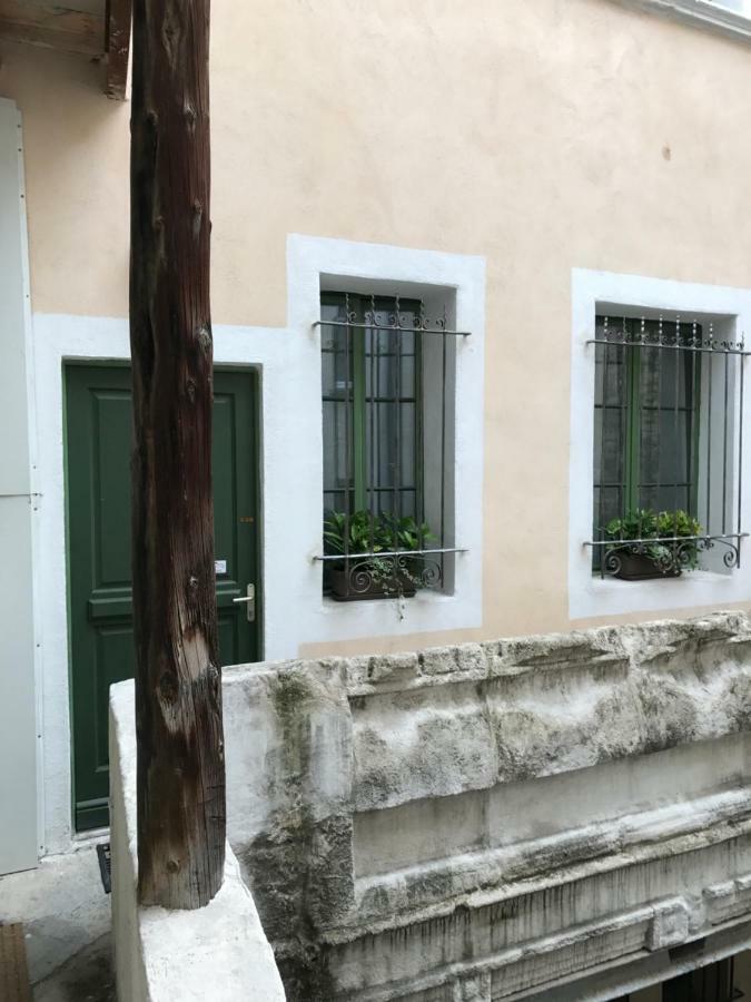 Appartements Нім Екстер'єр фото